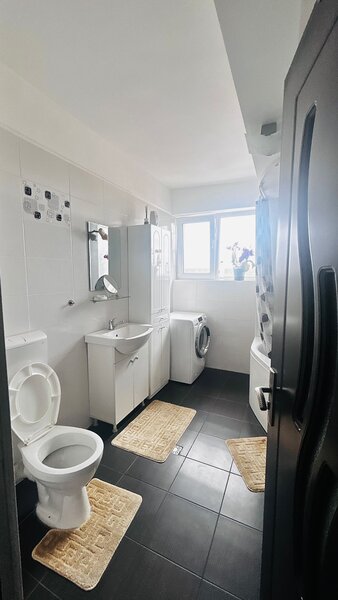 Popesti-Leordeni, apartament 2 camere, mutare imediata, mobilat si utilat, loc de parcare inclus!
